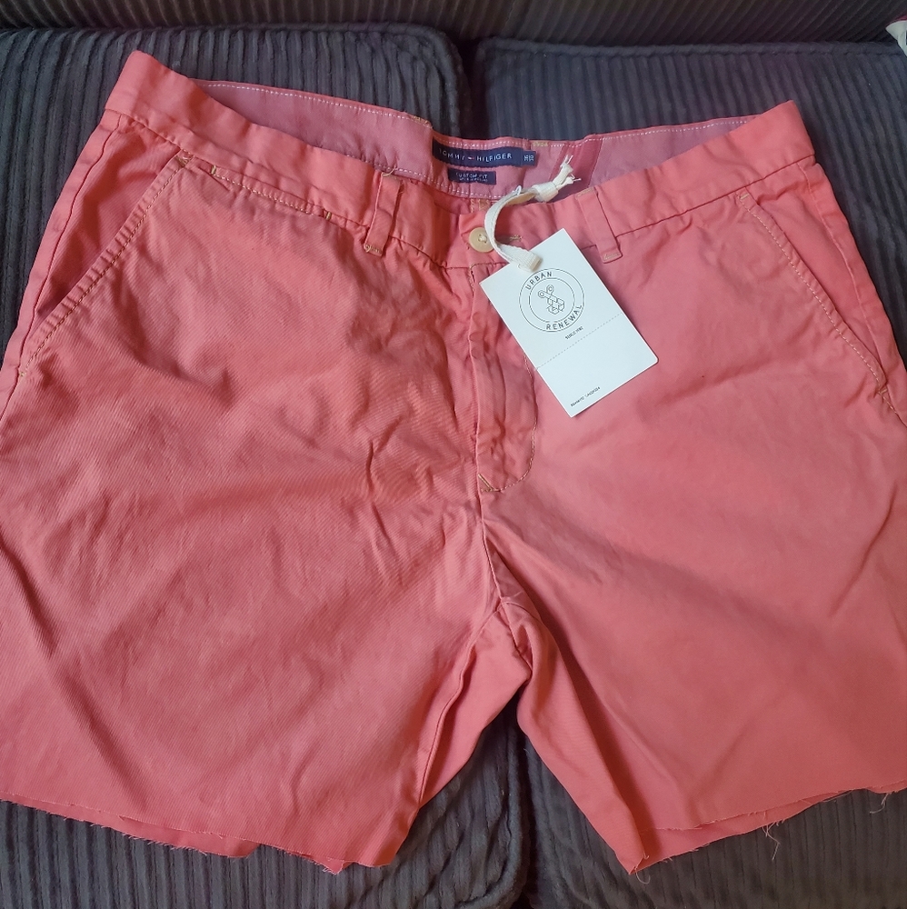 Tommy Hilfinger Custom Fit Men's Size 36 Shorts